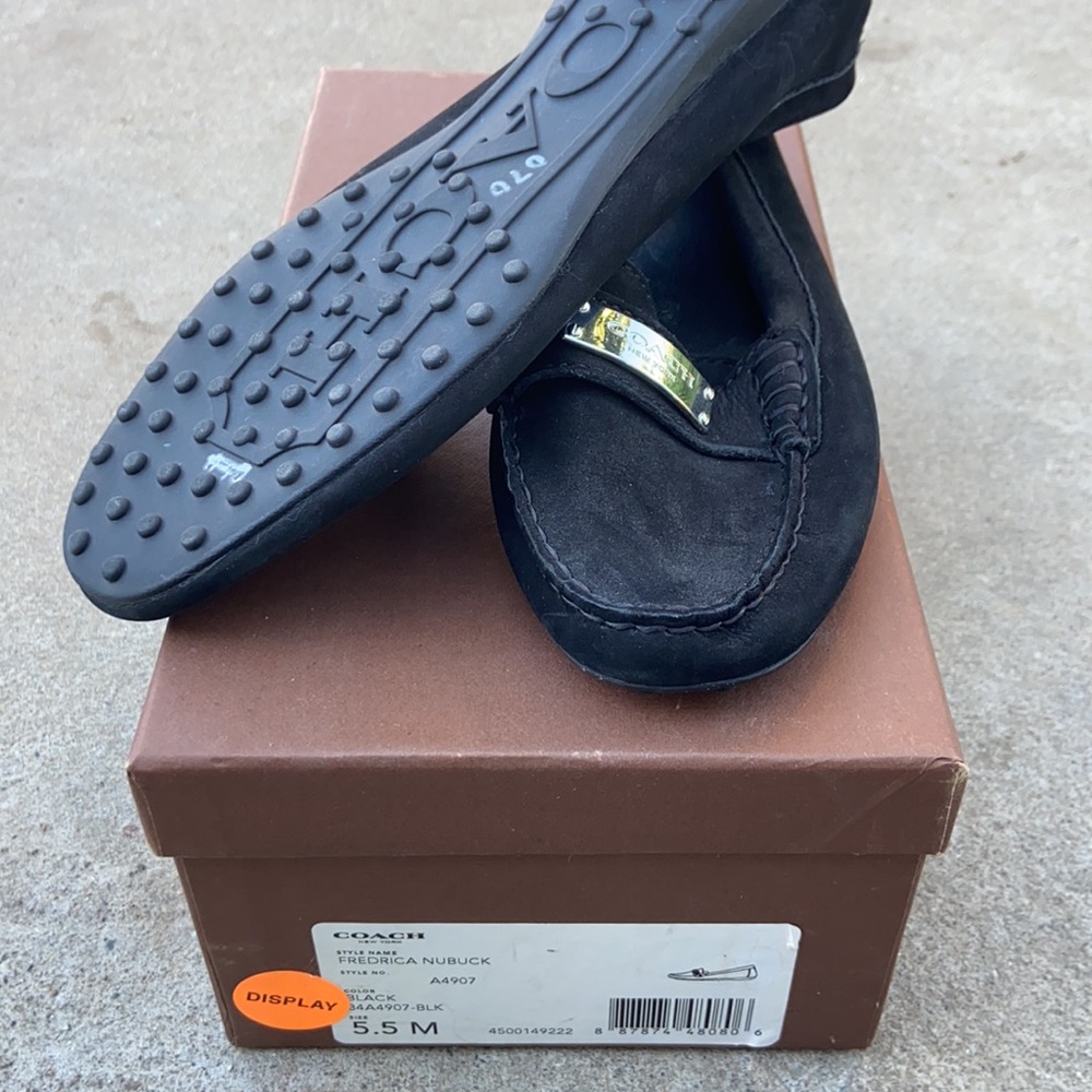 Flats - Picture 2 of 2